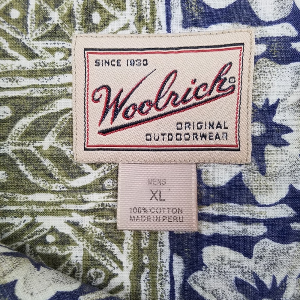 Men's Woolrich Floral Pattern Short Sleeve Shirt - Picture 6 of 6